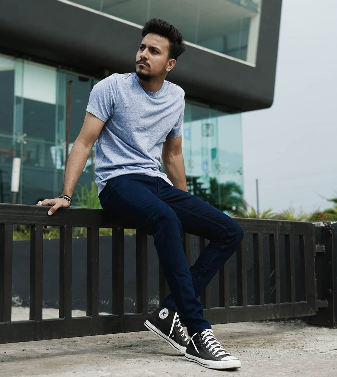 MYNTRA - Turn your #MondayBlues into a tone-on-tone style statement. 
CLICK @thesept_boy
Look up product code: 12125402 (t-shirt) / 8168953 (jeans) / 8552567 (shoes) 
For more on-point looks, styling...