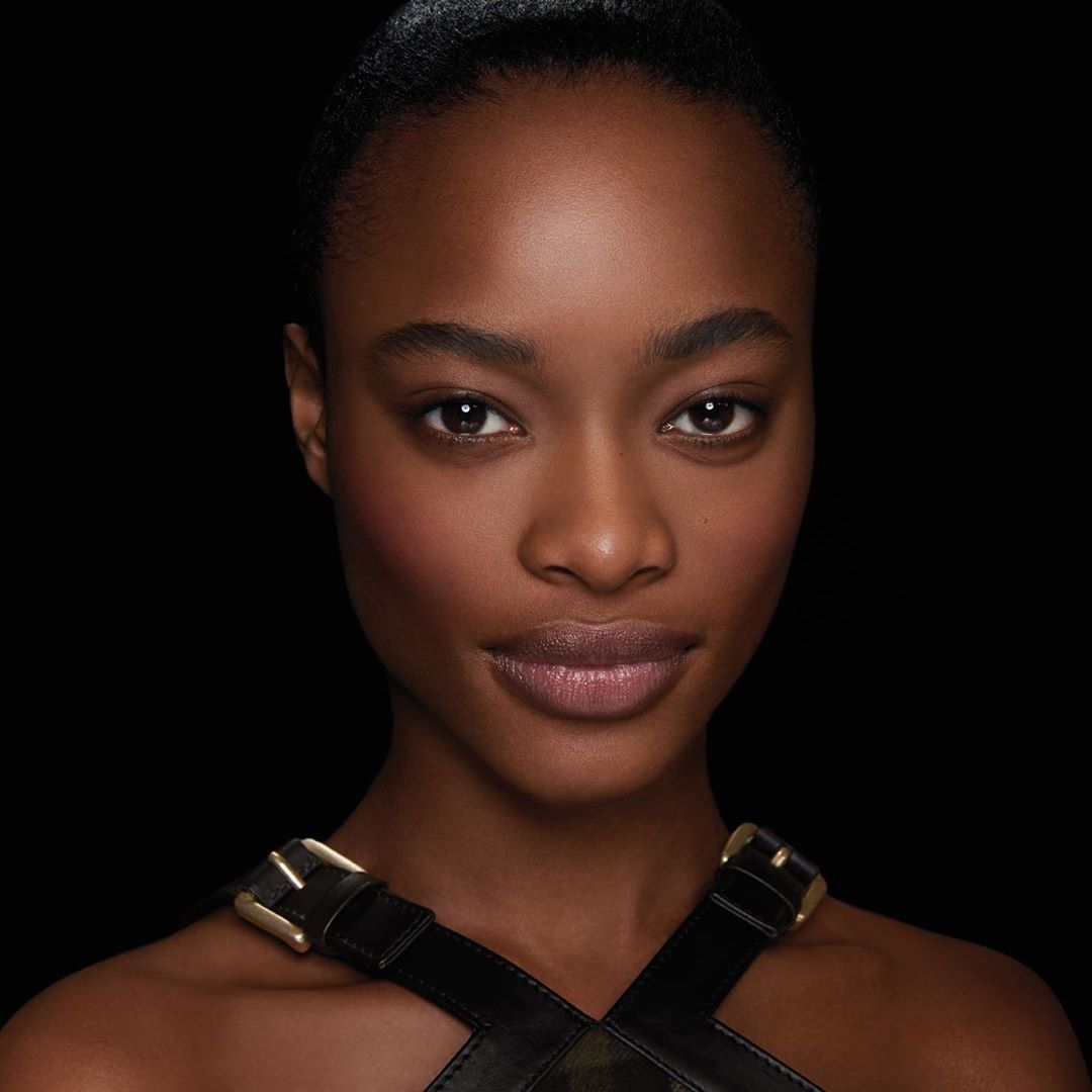 Michael Kors - In the glow: @MayowaNicholas stars in our Fall 2020 #MichaelKorsCollection campaign, captured during our Fall runway show in February.