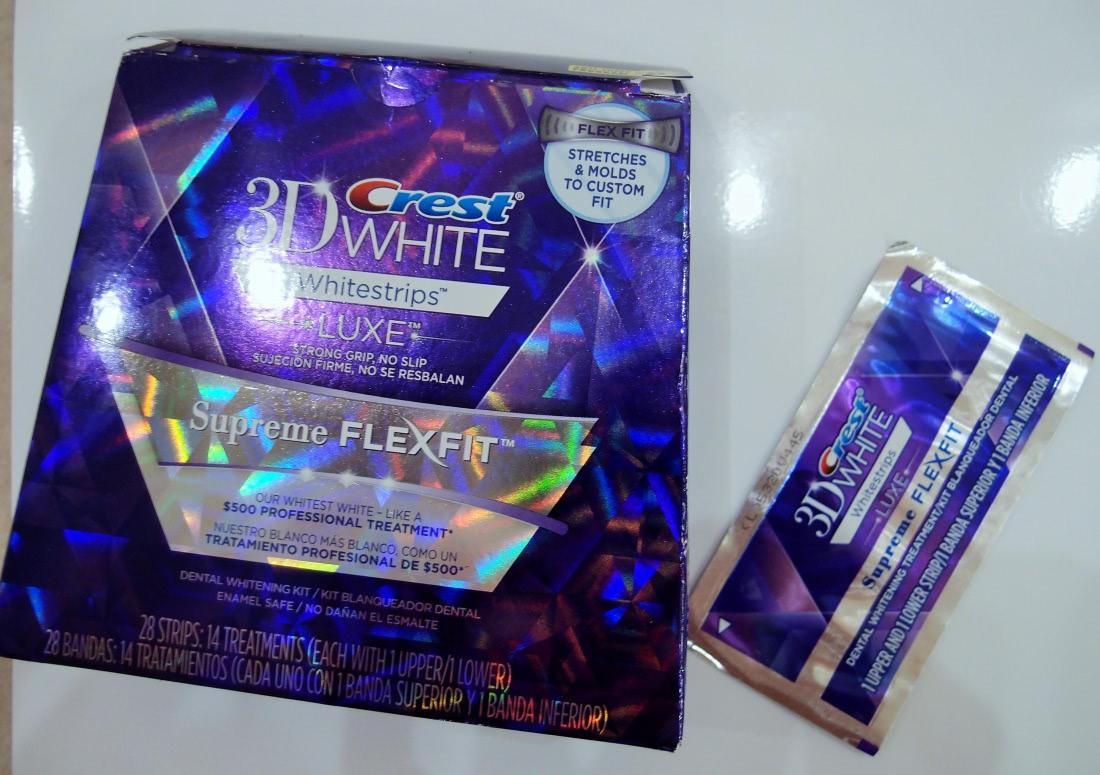 White luxe. Отбеливающие полоски 3d White. 3d White Luxe. Отбеливающие полоски крест отзывы.