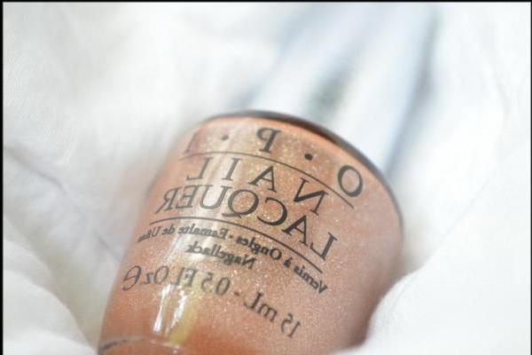 Festive Nude OPI DS Classic - review