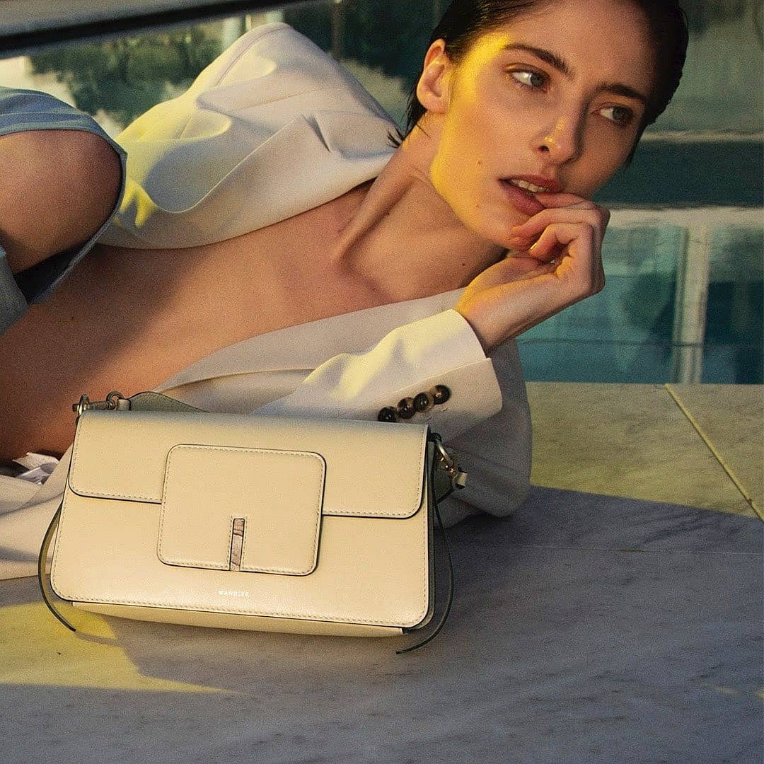 C O L T O R T I - By Wandler
--------------------
Sunshine in your bag
@wandler

#Coltorti #FW20 #Wandler