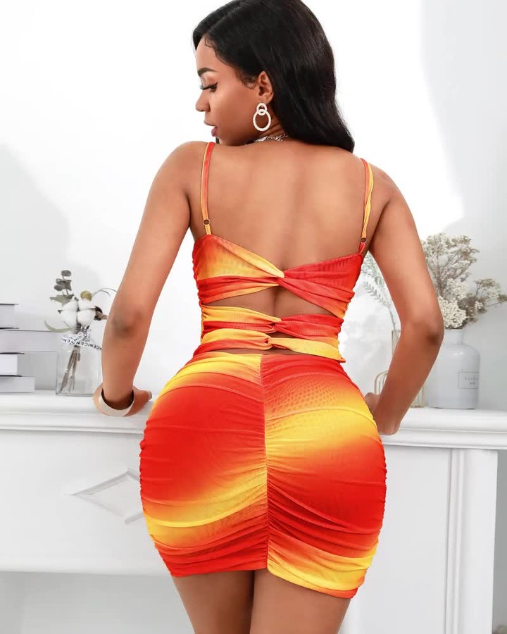 Chic Me - if the sunshine doesn't appear, wear it instead⁠
🔍"LZE0209"⁠
Shop: ChicMe.com⁠
⁠
#chicmeofficial #fashion #lovecurves #ootd #style #chic #fashionmoment
