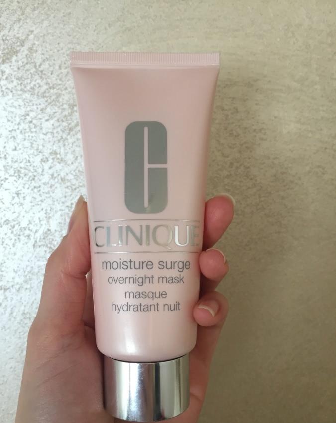 Clinique surge overnight mask. Маска для лица Clinique Moisture Surge. Маска Clinique Moisture Surge overnight. Clinique Moisture Surge overnight Mask Masque hydratant nuit. Маска для лица интенсивно увлажняющая ночная Clinique Moisture Surge overnight Mask.