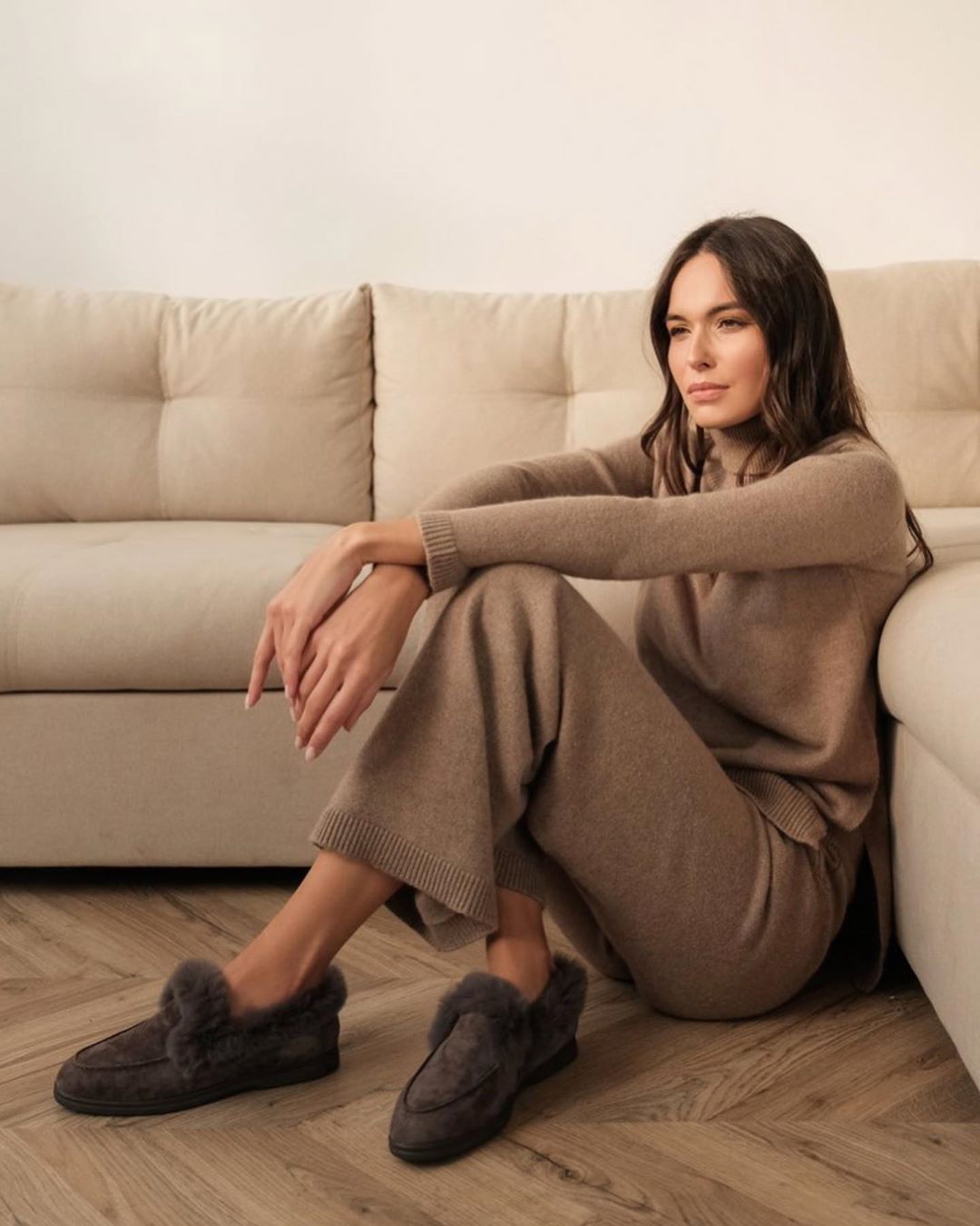 ToBeBlossom.ru - Девушки, если бы у вас был безлимитный сертификат, что бы вы купили в @to_be_blossom?🤍
⠀
Напишите в комментариях какие вещи самые желанные для вас👇🏼
⠀
👩🏻‍💻Артикул на сайте: 019885