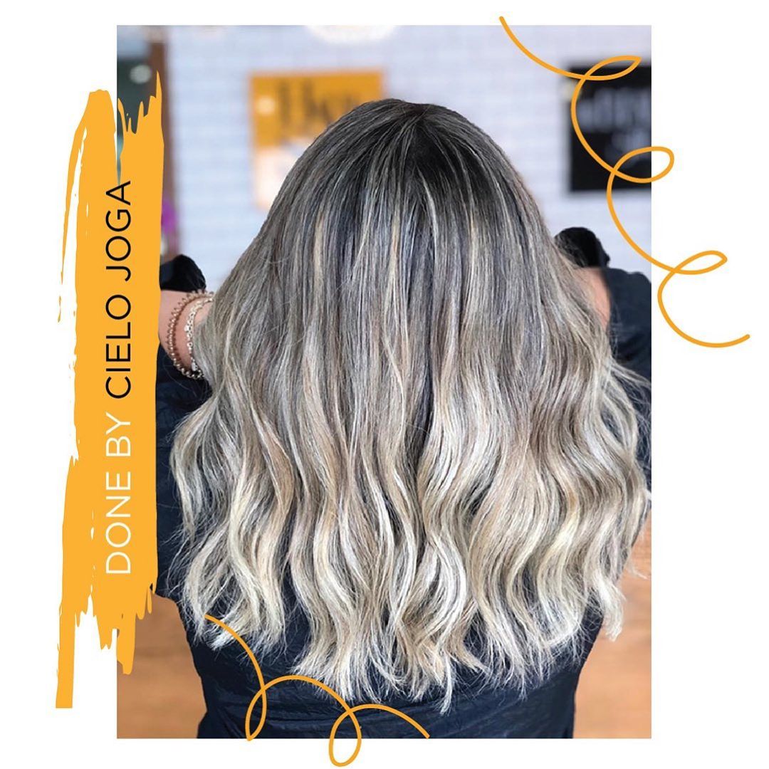 Hair Spa DR - ¿Qué te parece este balayage en tonos rubios realizado por @cielojoga ? ¡Te esperamos para tu próximo cambio de look! #HairSpaDR!