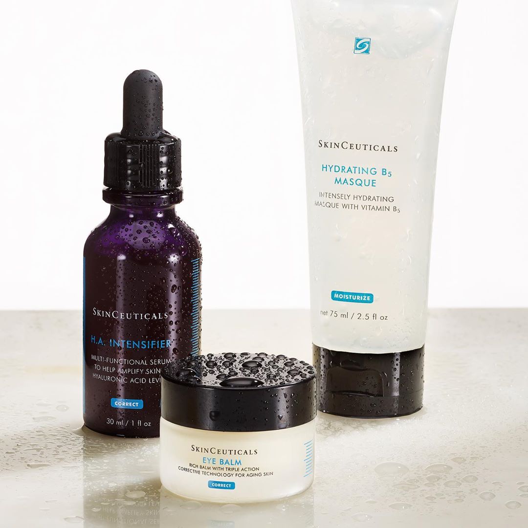 SkinCeuticals Russia - Правильное увлажнение — залог молодости и здоровья кожи. Когда кожа хорошо увлажнена, ее защитные функции повышаются, она справляется с пагубным воздействием окружающей среды, в...