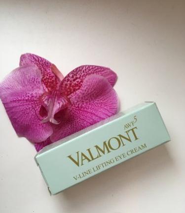 Крем для кожи вокруг глаз Valmont V-Line Lifting Eye Cream фото