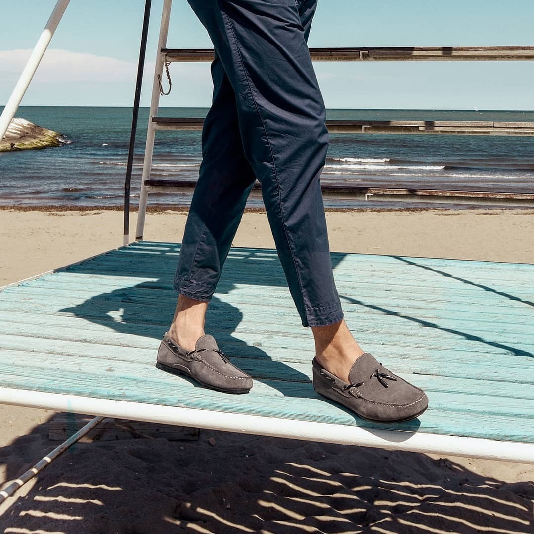 Bata Brands - Get that suave and breezy look with classic suede boat shoes, also available in marine blue. 
.
.
.
.
.

#BataShoes #BoatShoes #ShoesAddict #Stylish #Shoes #ShoesLover #Fashion