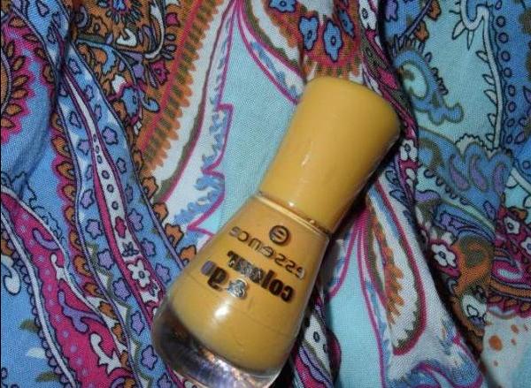 Yellow mood or Essence No. 118 Little miss sunrise - review