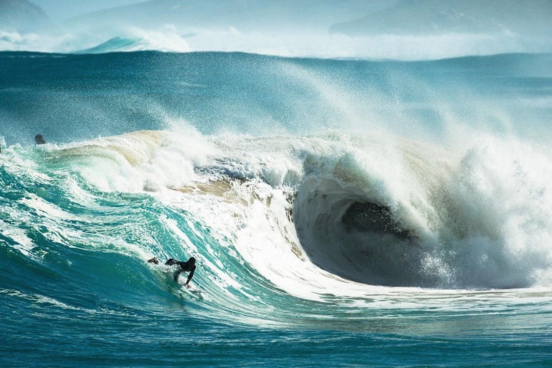 Quiksilver - Surfing is a very calm and relaxing endeavor. Just ask @mikeywright69.