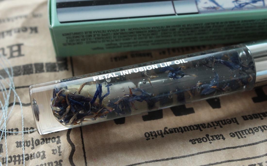 Darphin Petal Infusion Lip Oil Blue Cornflower4 Darphin Petal Infusion Lip Oil Blue Cornflower