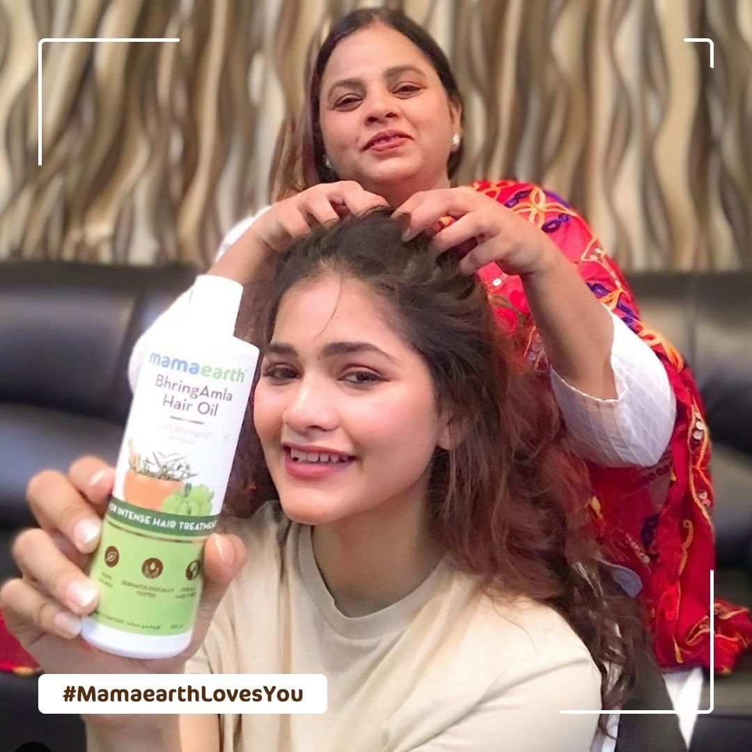 Mamaearth - #Repost 
@_shikhapawar is enjoying a #MummyKiChampi with Mamaearth BhringAmla Hair Oil!

“I had been experiencing a lot of hair fall recently and regular #MummyKiChampi with this hair oil...