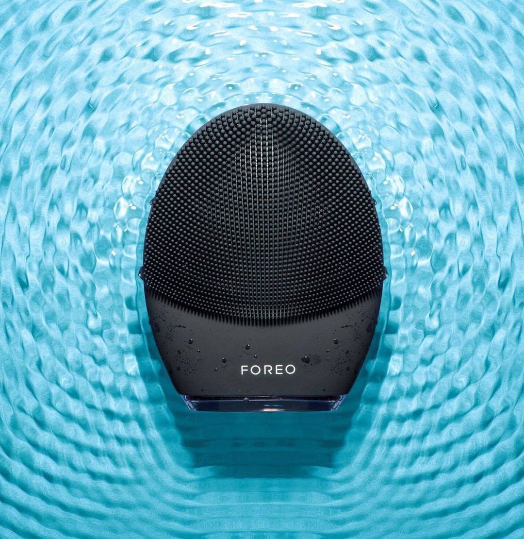 FOREO - ⚠️ NEW Product Alert ⚠️
A healthy beard is easy with the new LUNA 3 MEN. Featuring soft silicone and T-Sonic pulsations, driving out dulling grim from your whiskers, face, and pores only takes...