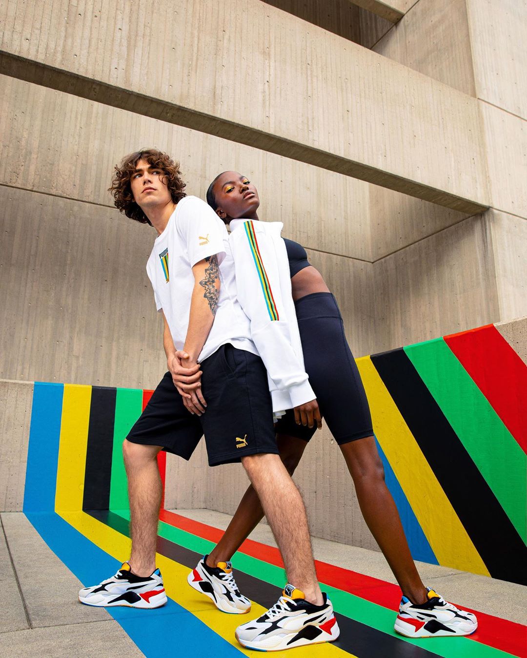 Магазин Sneakerhead - Этим летом PUMA вместе с нами делится очень важным и актуальным посылом — посылом объединения всех под одним флагом. Новая коллекция немецкого бренда — миссия по поиску точек соп...