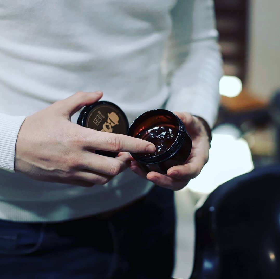 Barba Italiana - #BARBA ITALIANA,
Brillantina per capelli VALPOLICELLA
.
#aroundtheworld
.
Pic by @barbaitalianaukraine .
#hair #man #male #wellness #pic 
#shine #10 #foryou