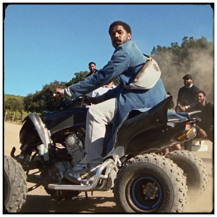 Coach - Common ground. For #MichaelBJordan and his chosen family, it’s all about shared values like dedication, hard work and patience. 

Togetherness. Timelessness. The things that matter most. Fall...