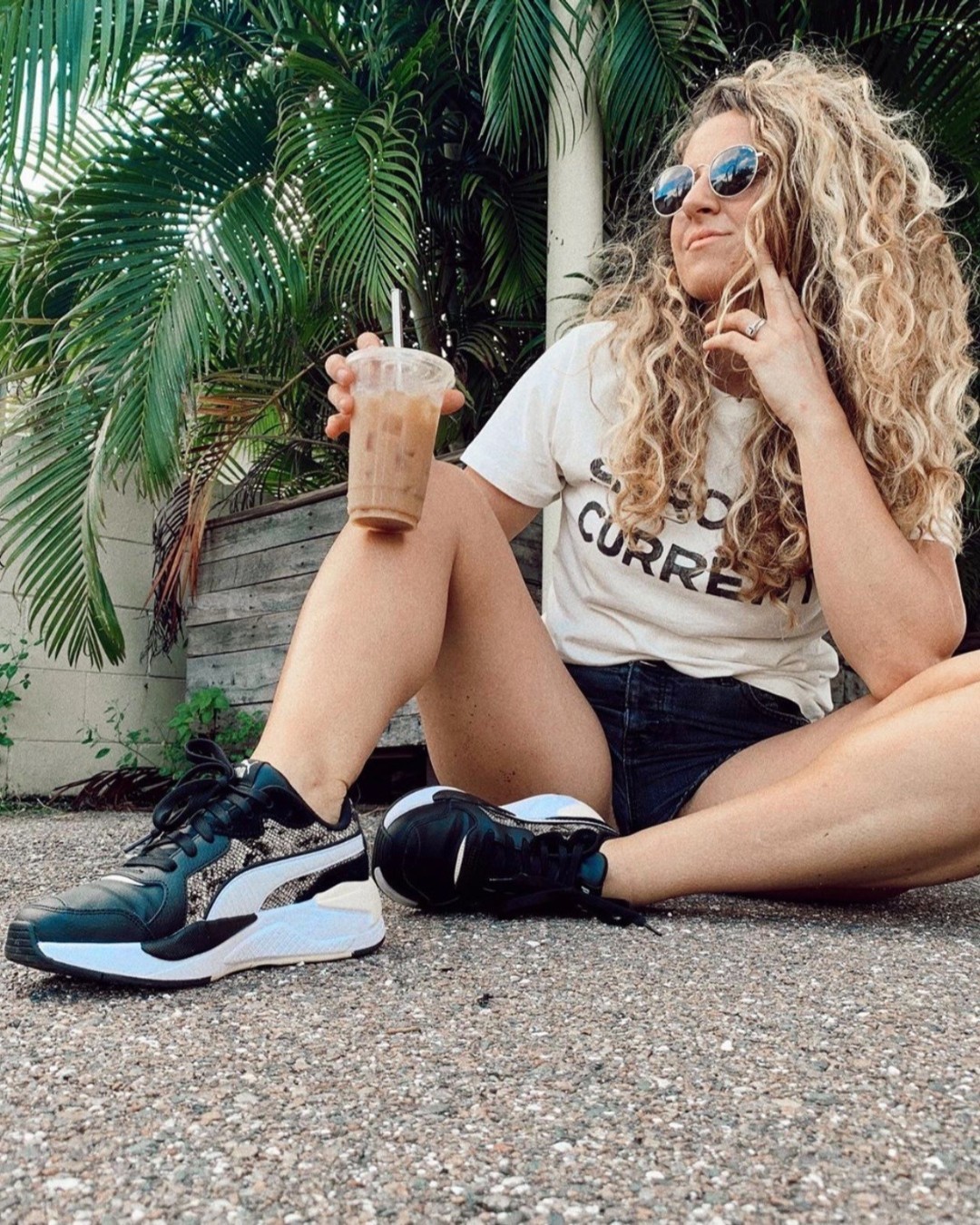 SHOEBACCA.COM - Casual outfit inspo from @farahlinatracy 🖤 Shop similar style @puma sneakers now! http://ow.ly/q66g50BTkoN #shoebaccalifestyle