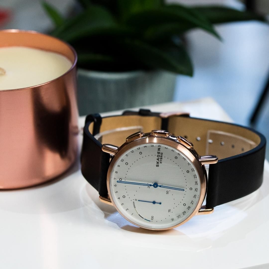 Watches2U - You'd never guess that this classic minimalist watch face hides a range of connected features.⁠
⁠
⌚SKT1112 Skagen Connected Men's Signatur Smartwatch⁠
.⁠
.⁠
.⁠
⁠
#skagenwatch #skagendenmar...