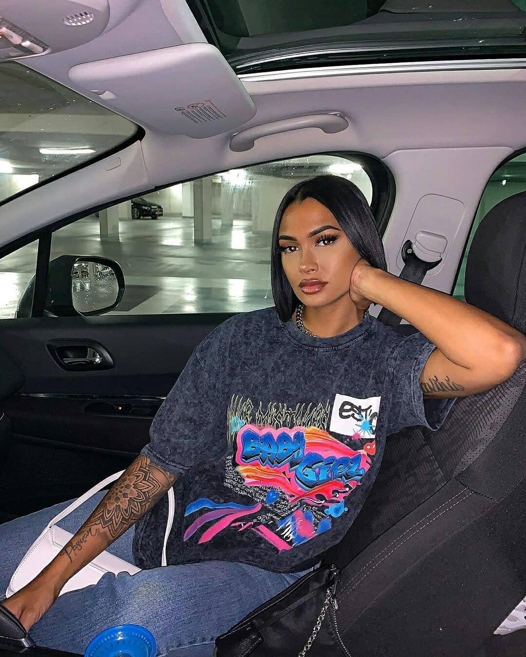 boohoo - Effortless every day 'fits 🗝️
​Shop @aliciabonora's look 🔎 FZZ48464