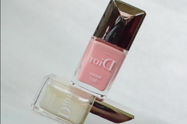 Spring summer. Dior Vernis Peony 357 and Crystal 205 - review