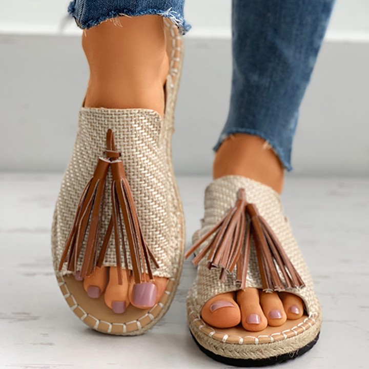 Joyshoetique - Casual but make it chic 😍⁠
Search🔍:[LZT2932] ⁠
👠www.joyshoetique.com👠⁠
⁠
#joyshoetique#fashion#style#instagood#picoftheday#musthave#inlove#howtostyle#ootd#starEmbellished#instashop#pico...