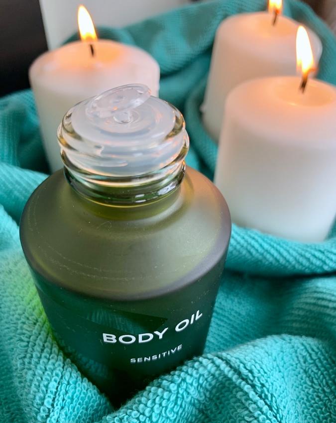 Питательное молочко Riche Body Care и Успокаивающе масло Riche Body OiL - отзыв5 Питательное молочко Riche Body Care и Успокаивающе масло Riche Body OiL