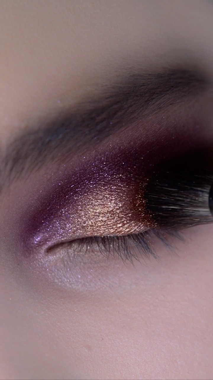 NARS Cosmetics - Extreme payoff. Extremely satisfying. Take eyes all the way with shamelessly shimmering shades in Extreme Effects Eyeshadow Palette. Created by @s_steller_