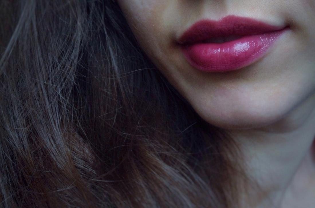 Увлажняющий блеск для губ NYX Intense Butter Gloss - Toasted Marshmallow - отзыв1 Увлажняющий блеск для губ NYX Intense Butter Gloss - Toasted Marshmallow