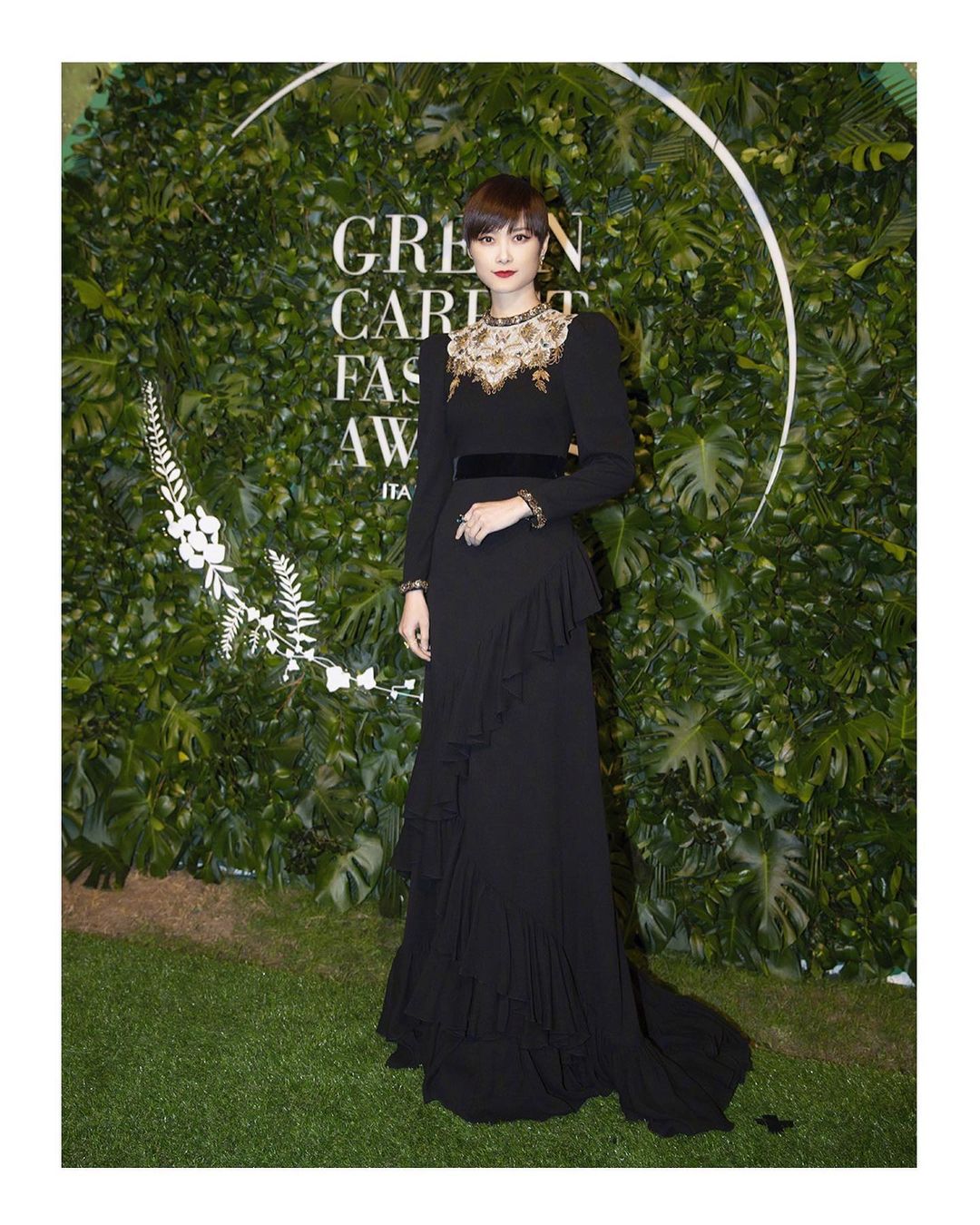 Gucci Official - Recipient of the Asia Changemaker Award, #ChrisLee @urnotchrislee and #SongYanfei @ceciboey both wearing #Gucci at the first digital Green Carpet Awards. Chris Lee wore a high neck go...