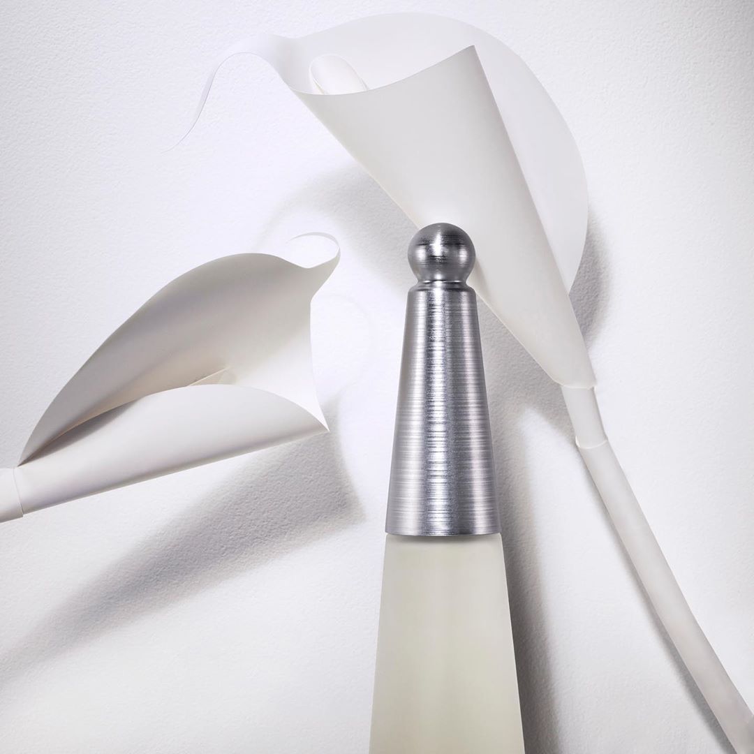 Issey Miyake Parfums - L’Eau d’Issey: a bouquet of delicate white flowers.
#isseymiyakeparfums #leaudissey #movedbynature