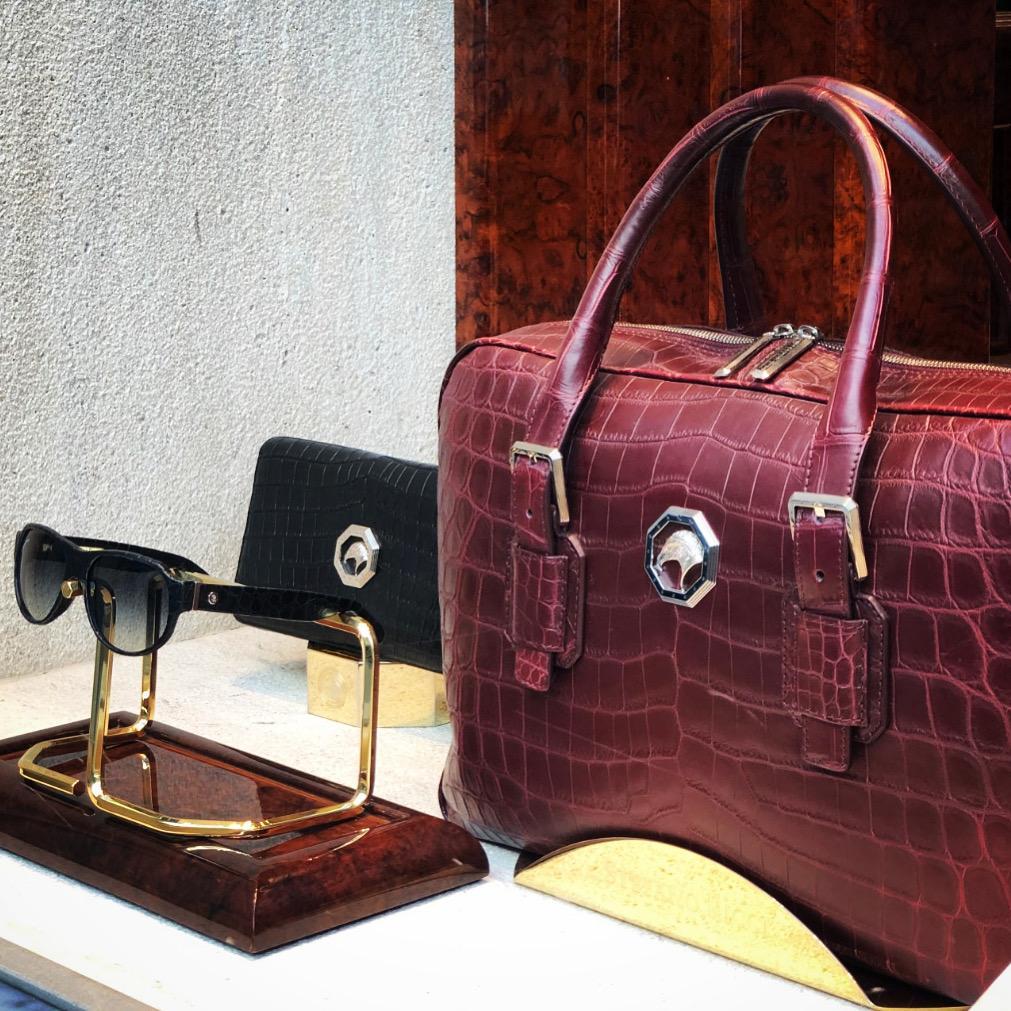 Stefano Ricci - Bold style, precious leathers and meticulously crafted accessories by Florentine artisans: these are the elements that bring #stefanoricci to a higher level!⁣
.⁣
#SR #srluxury #srworld...