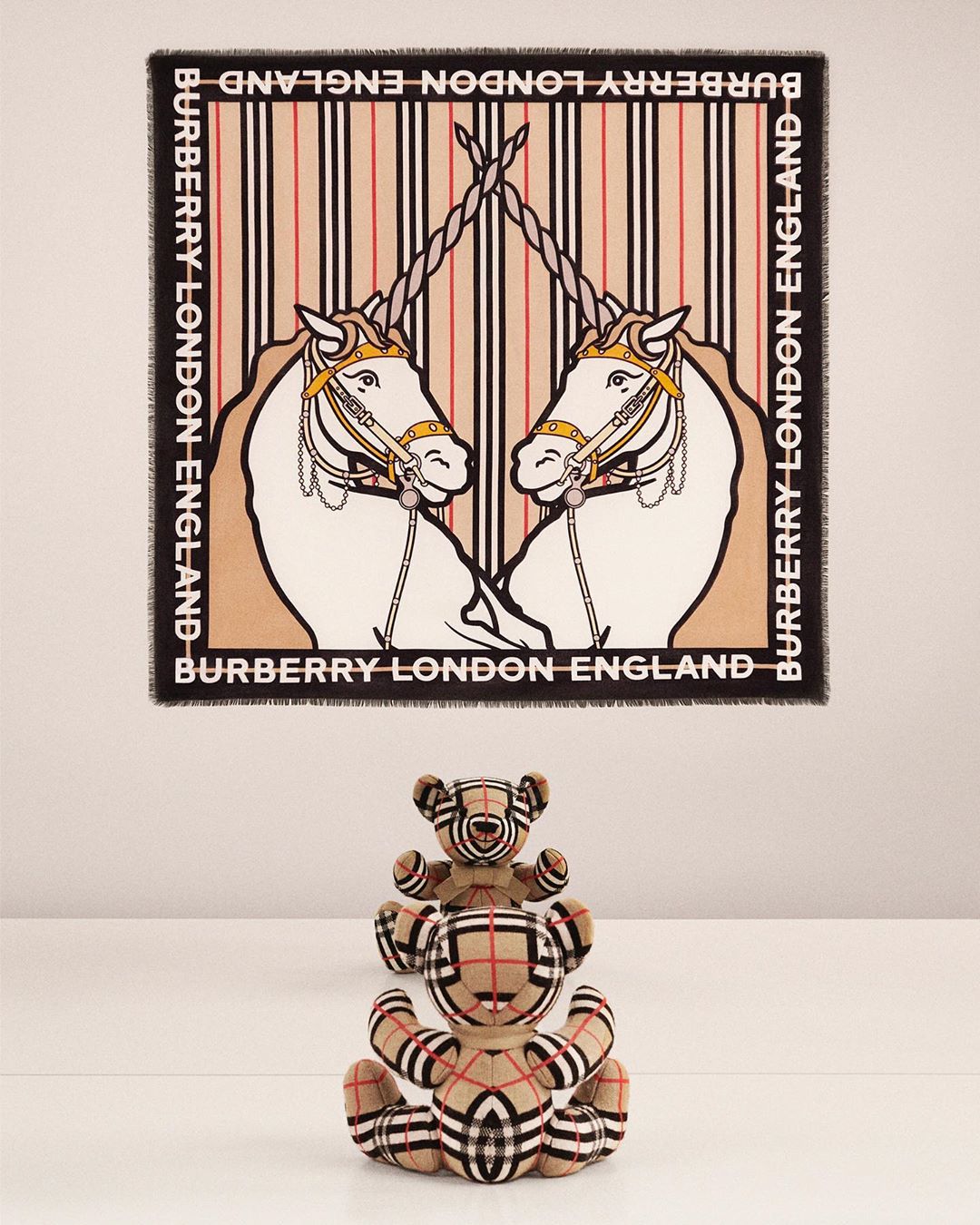 Burberry - Storytime
.
Discover our Italian-made scarf in cotton-silk twill, digitally printed with a pair of unicorns – inspired by an emblem discovered in the Burberry archive 
.
#Burberry