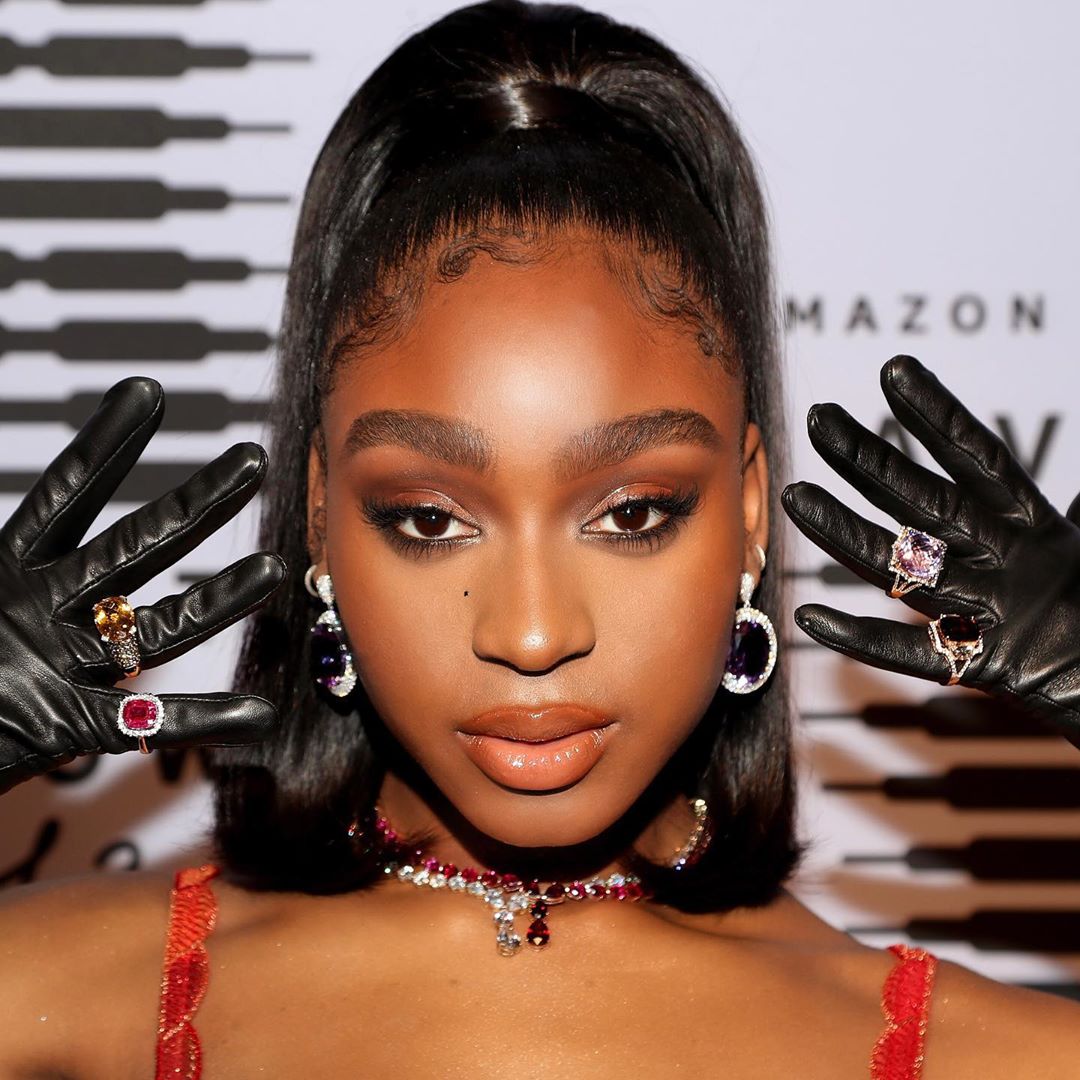 Urban Decay Cosmetics - UD Global Citizen @normani looked 🔥in #UrbanDecay makeup at the #SAVAGEXFENTYSHOW show on @Amazon 💜 #Normani #Amazon 
 
Products used:
💜 Brow Blade Ink Stain + Waterproof Penci...
