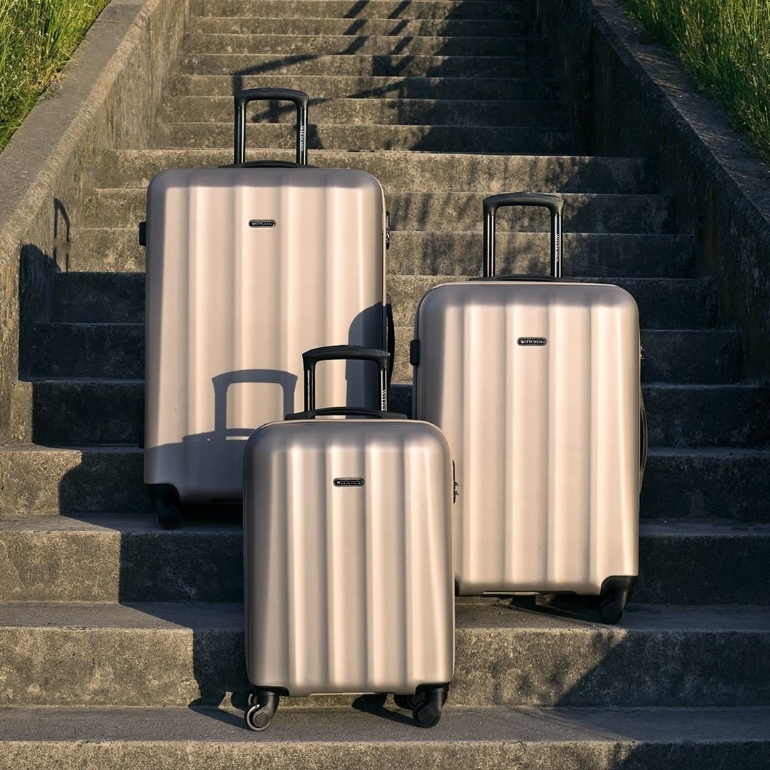 WITTCHEN - Найти идеальный чемодан это как встретить свою любовь 💛😁
#чемодан #чемоданнаколесах #чемоданручнаякладь #купитьчемодан