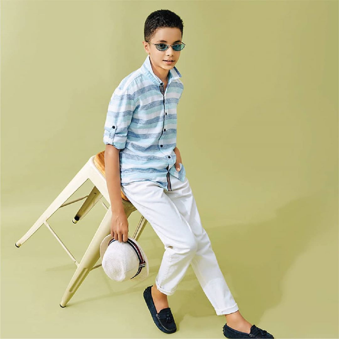 Lifestyle Stores - Watch your young one embrace his cool and comfy style in a striped shirt and white jeans by Bossini from Lifestyle. 
.
OFFER ALERT! Get Upto 70% OFF on Kidswear. T&C applied*
.
Tap...
