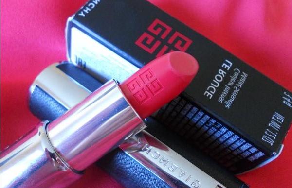 Givenchy Le Rouge Batom #301 Magnolia Organza - resenha