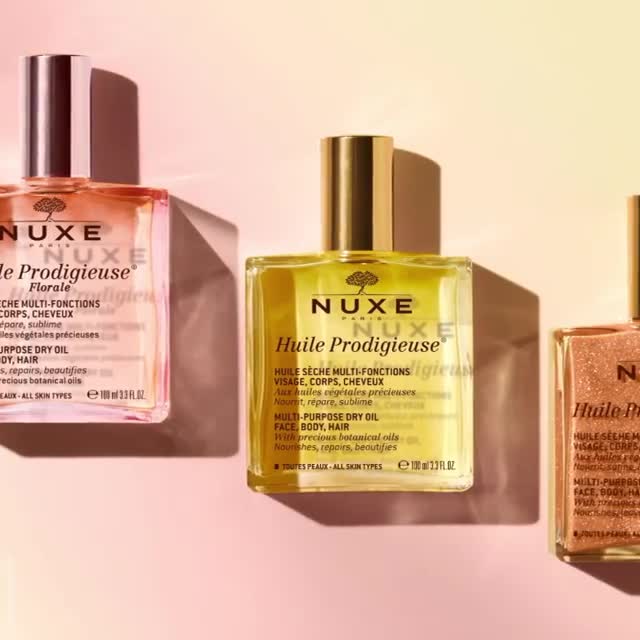 Лучшая косметика у нас! - Вдохновение от Nuxe @nuxe.russia! 😍
⠀
🌸 Цветочное сухое масло Huile Prodigieuse Floral,
💛 Сухое масло для лица, тела и волос Huile Prodigieuse,
💥 Мерцающее масло для лица, те...