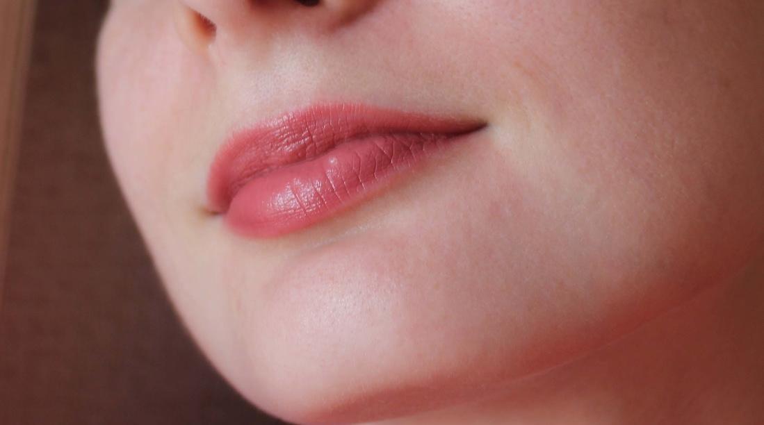 Отзыв. Прекрасная помада ArtDeco Long-wear Lip Color в оттенке 35 - Rich indian red5 Прекрасная помада ArtDeco Long-wear Lip Color в оттенке 35 - Rich indian red