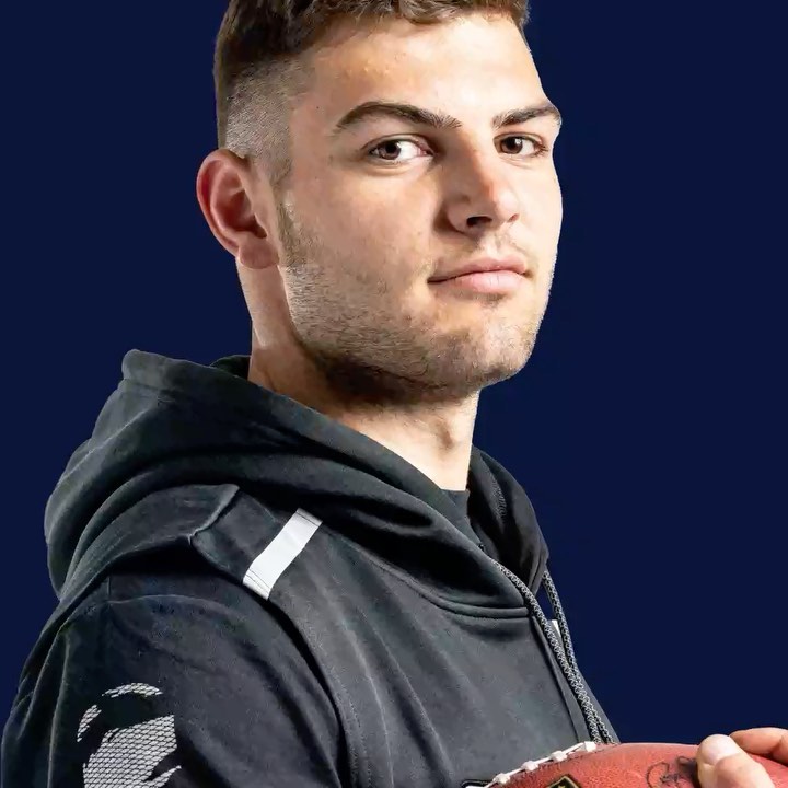 Gillette - @ColeKmet’s joining more than just the @ChicagoBears. He’s partnering with us this season to bring #EveryDayIsGameday to life. Swipe through and get to know Cole, or visit the #LinkInBio