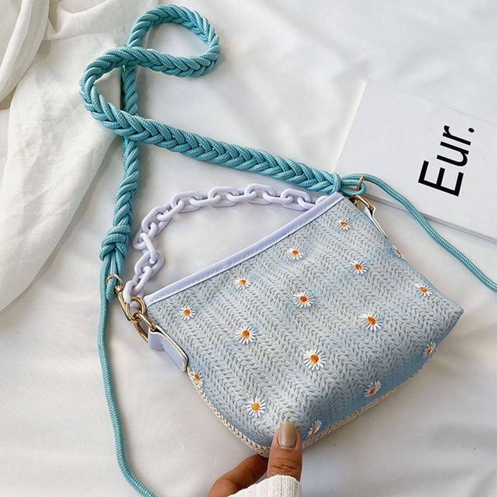 Newchic - 🌼Daisy Straw #Newchic
👉ID SKUF12142 Tap bio link
💰Coupon: IG20
#NewchicFashion #crossbodybag #daisy