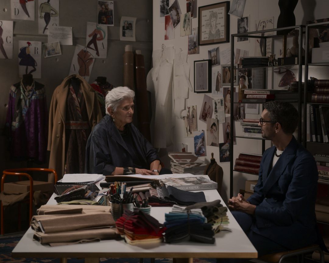 Max Mara - The last episode of #MaxMaraNightWalk is now online! Watch the latest discussion between #MaxMara's Fashion Coordinator, @laura_lusuardi, and the Editor in Chief of Vanity Fair Italy, @marc...