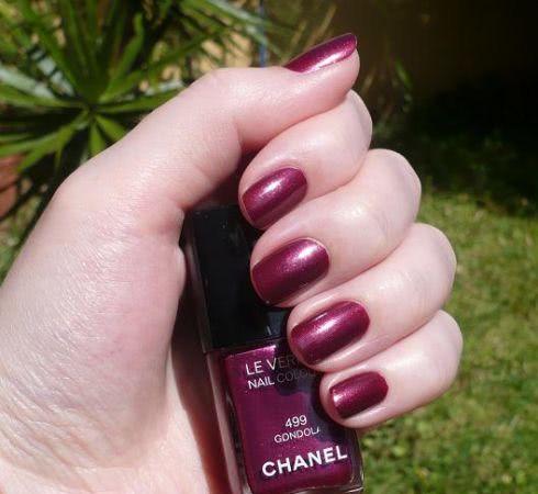 Лаки Chanel Le Vernis Nail Colour 499 Gondola и 483 Vendetta