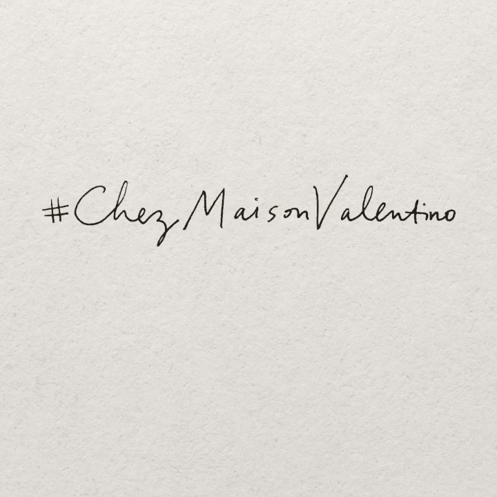 Valentino - #ChezMaisonValentino
For an all-new interactive digital experience, illustrator @joanaavillez brings the rich history of Valentino to life, exploring each room of the historic Palazzo Mign...