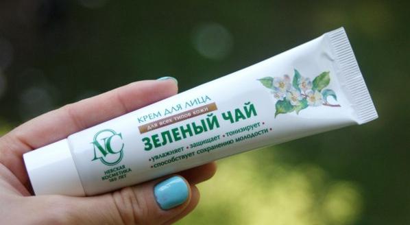 Невская косметика зеленый чай. Крем зеленый чай Невская косметика. Зеленый крем.