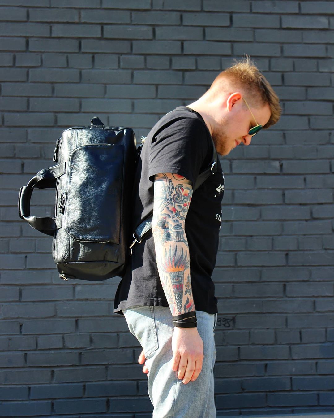 Кожаные сумки и рюкзаки - Если не знаешь, что выбрать – рюкзак или дорожную сумку, на помощь приходит сумка-трансформер Brialdi SPARTA💪
⠀
#brialdisparta
Цена: 13 950,-
⠀
Оформить заказ можно на сайте...