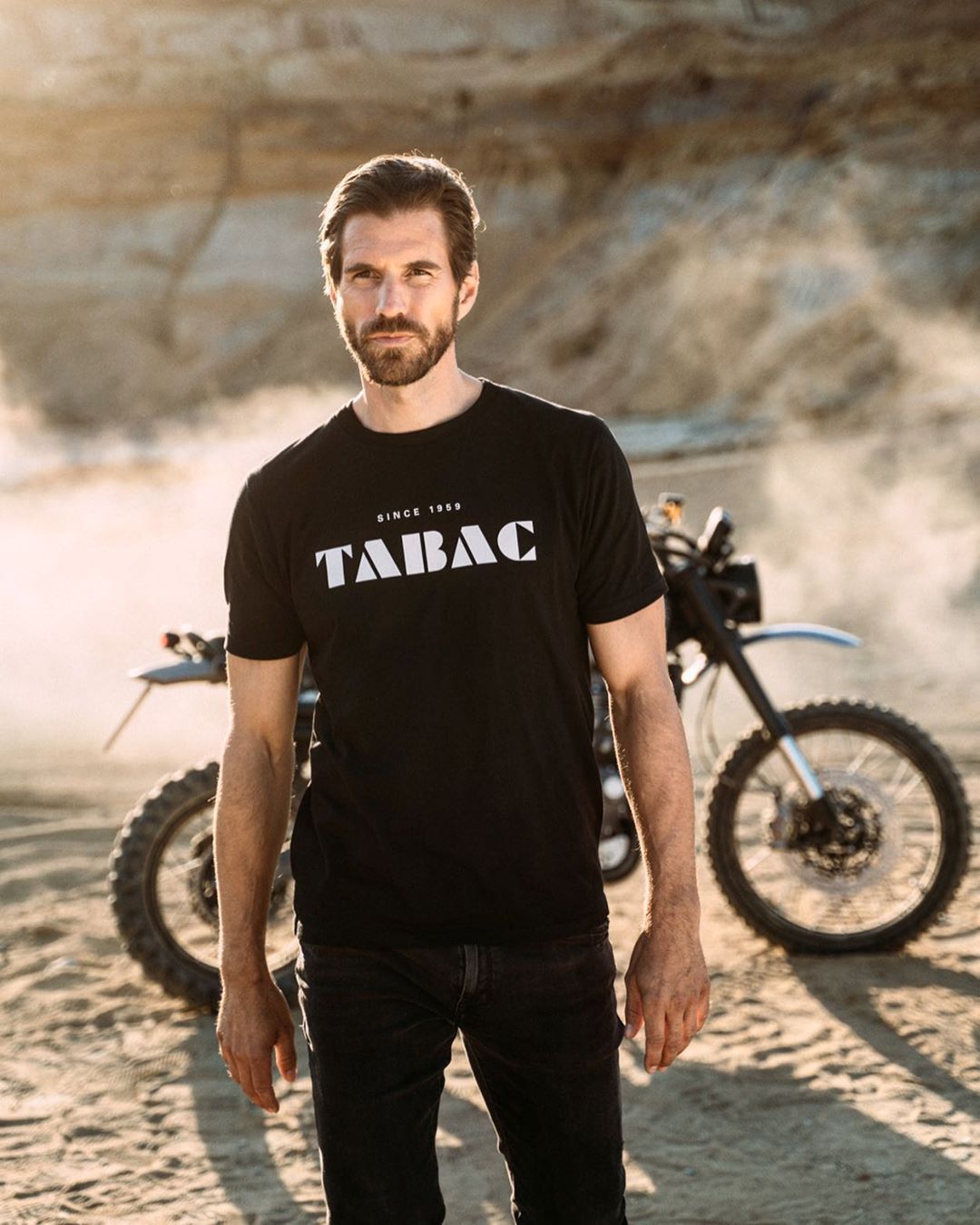 TABAC Fragrances - Since 1959 - Tabac. Swipe-Up in der Story und holt euch euer Tabac Shirt 👌
————————
.
.
.
.
.
#tabac #tabacoriginal #tabacoriginalcraftsman #scrambler #triumph #craftsman #crafting...