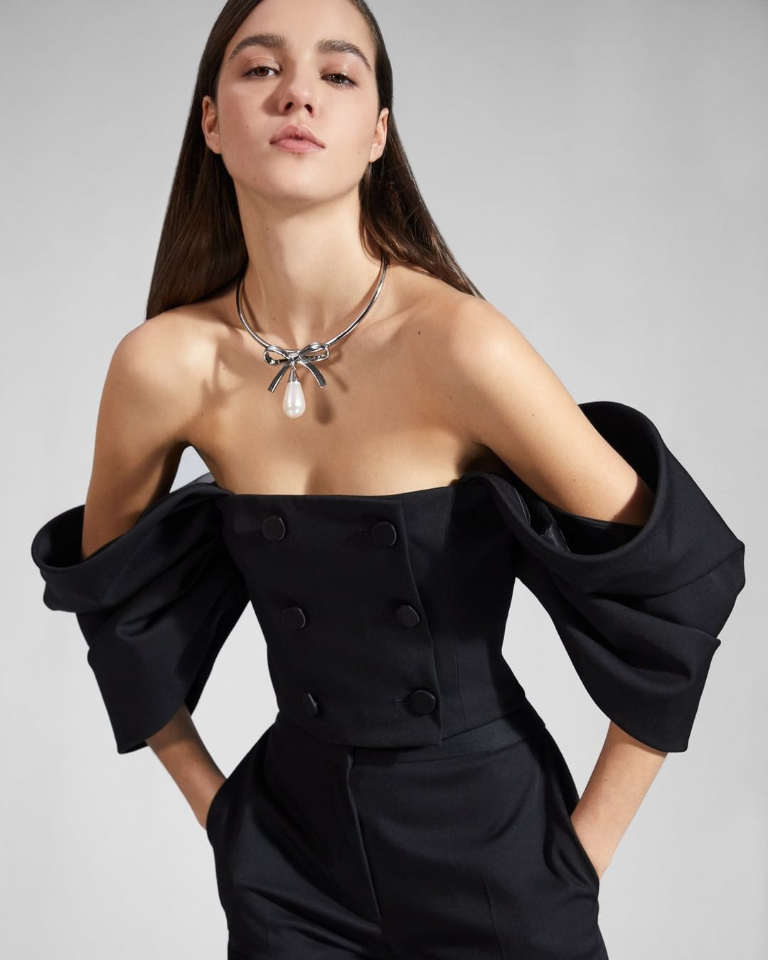 CAROLINA HERRERA - Make a sartorial statement in this double-breasted corset top from the #prefall2020 collection by @wesgordon, beautifully tailored in Italian stretch virgin wool with dramatic side...