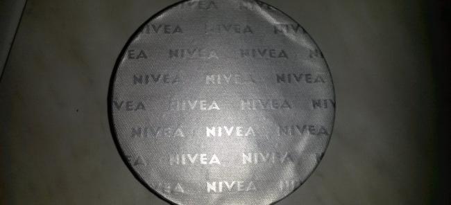 Универсальный увлажняющий крем NIVEA Creme фото