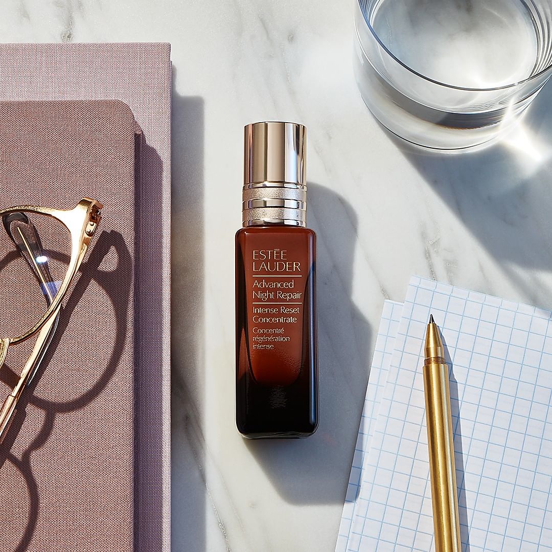 Estée Lauder - Stressed-out skin? #AdvancedNightRepair Intense Reset Concentrate rescues & resets the look of skin fast, with Chronolux S.O.S technology and 15X concentrated Hyaluronic Acid. Why do wo...