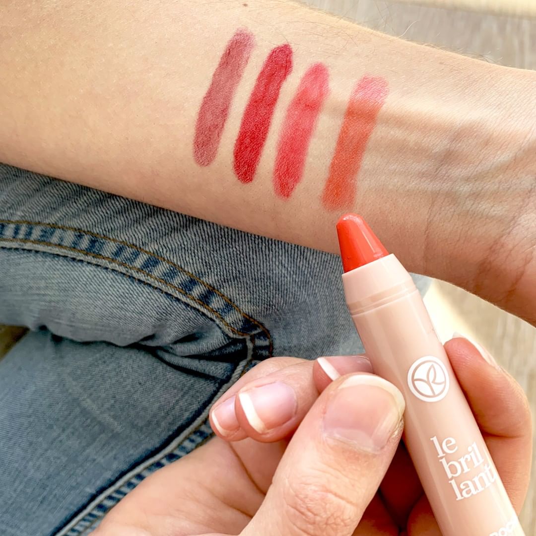 Yves Rocher France - [NOUVEAUTÉ] Découvrez les 10 teintes de notre nouveau Crayon à Lèvres Le Brillant, à adapter selon le mood du jour : un joli rose discret, un rouge vif ou un mauve foncé !
D...